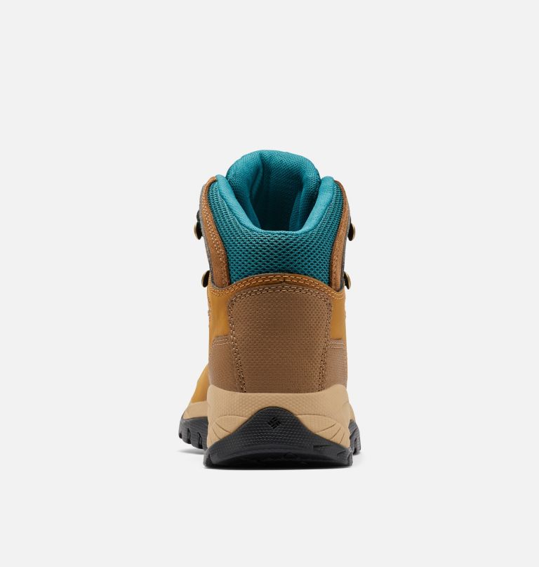 Columbia Women' Newto Ridge Plu Waterproo Hikin Boot