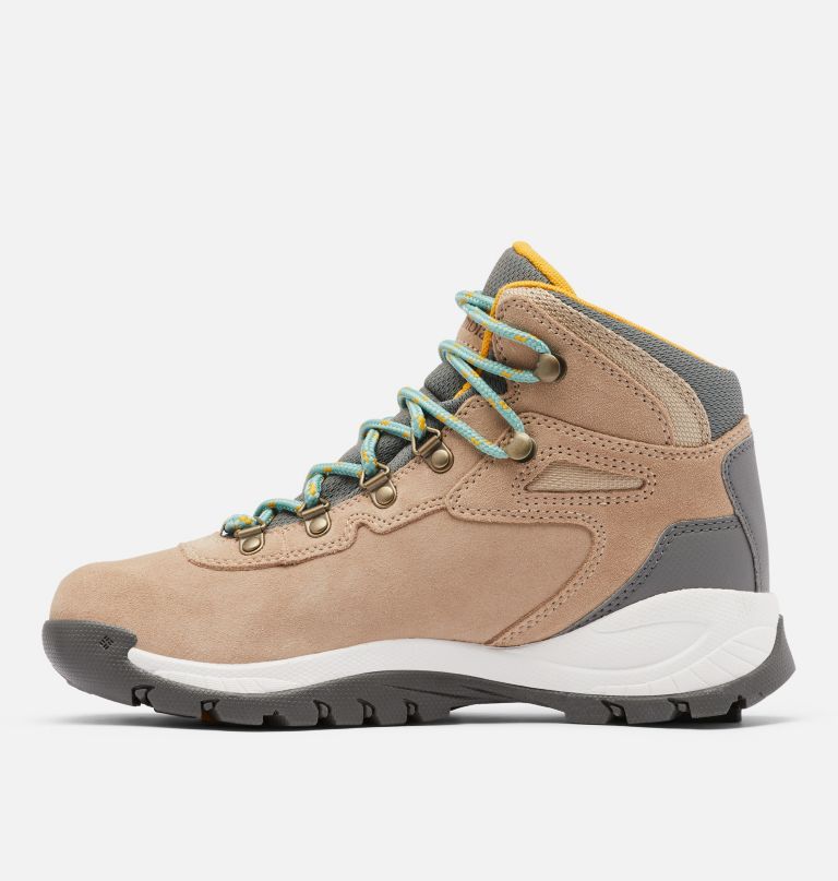 Columbia Women' Newto Ridge Plu Waterproo Ampe Hikin Boo  Wide